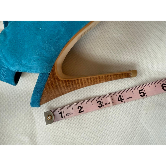 NWT Turquoise Suede Heels Bakers Size 7.5 Sandals Debbi - Picture 9 of 11